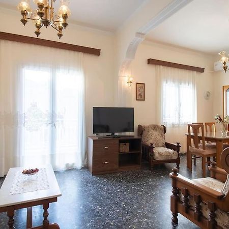 Vintage Charm Apt Near Centre Heraklion  Ngoại thất bức ảnh