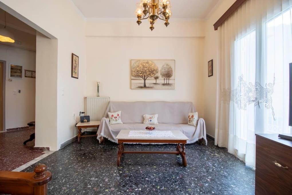 Vintage Charm Apt Near Centre Heraklion  Ngoại thất bức ảnh