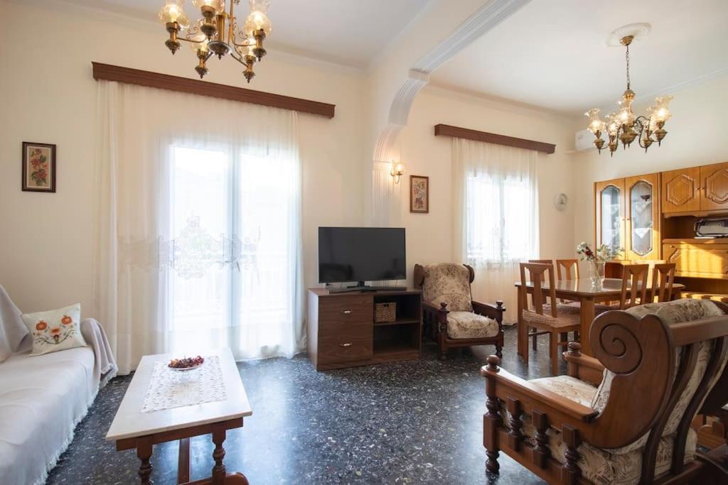 Vintage Charm Apt Near Centre Heraklion  Ngoại thất bức ảnh